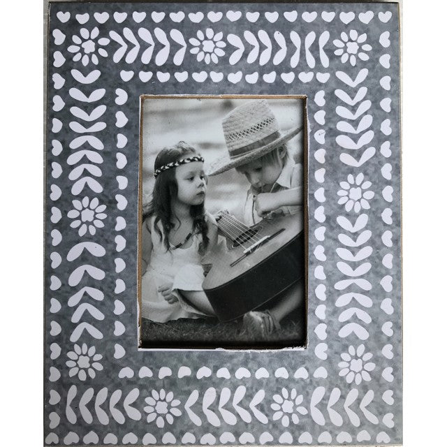 Rustic Grey Single Photo Frame 25cm - MDF Decorative Frame for Memories