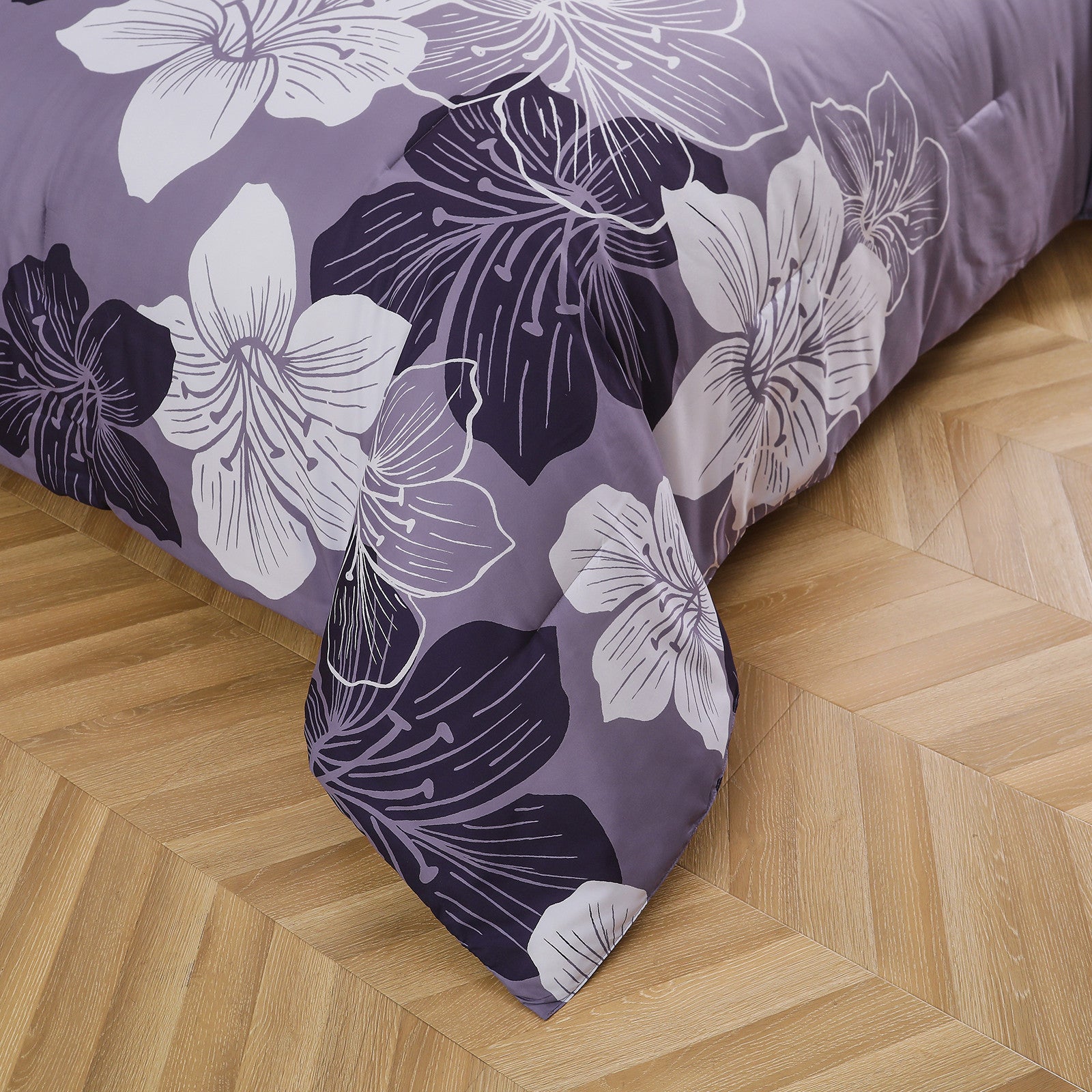 Premium Dark Purple Floral 3 Piece Microfiber Comforter Set - King