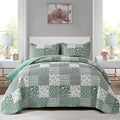 Premium Delightful Reversible Quilt Bedspread Set - Queen