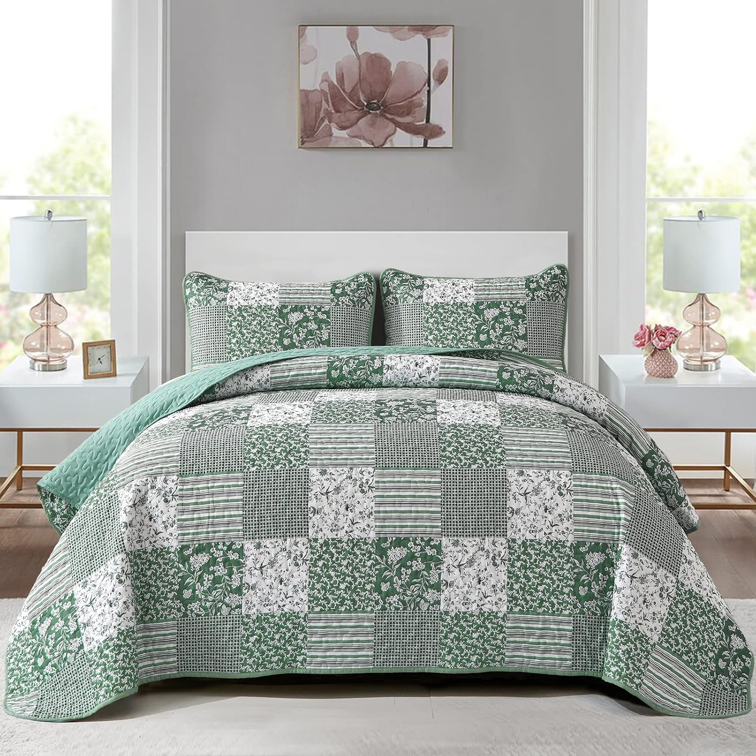 Premium Delightful Reversible Quilt Bedspread Set - Queen