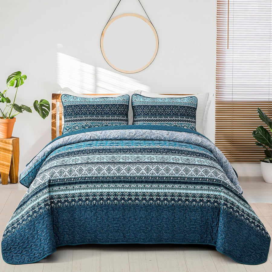 Premium Opalescent Reversible Quilt Bedspread Set - Queen