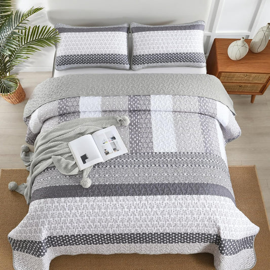 3-Piece Quilt Bedspread Set Queen Size Lightweight Reversible Polyester