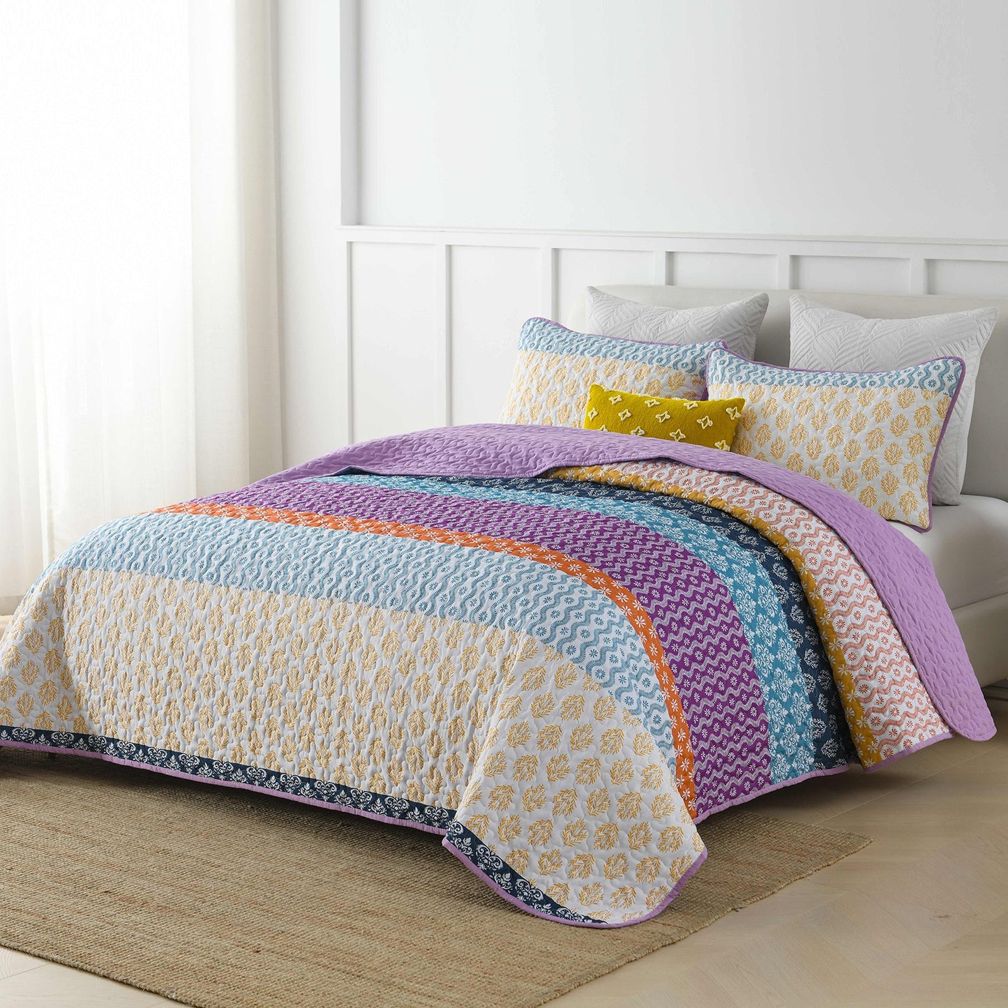 3-Piece Quilt Bedspread Set Queen Size Lightweight Reversible Polyester