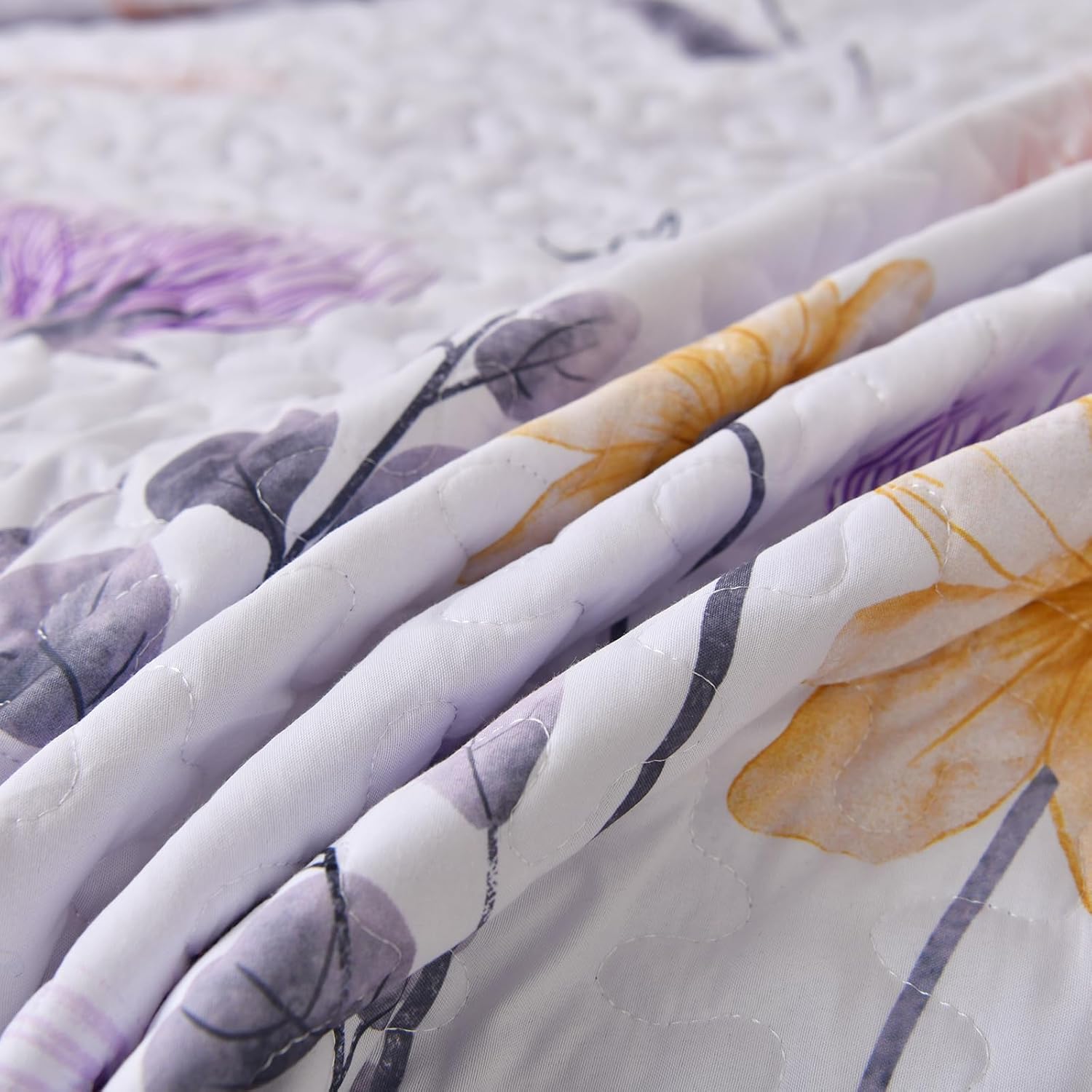 Premium Knit Reversible Quilt Bedspread Set - Queen