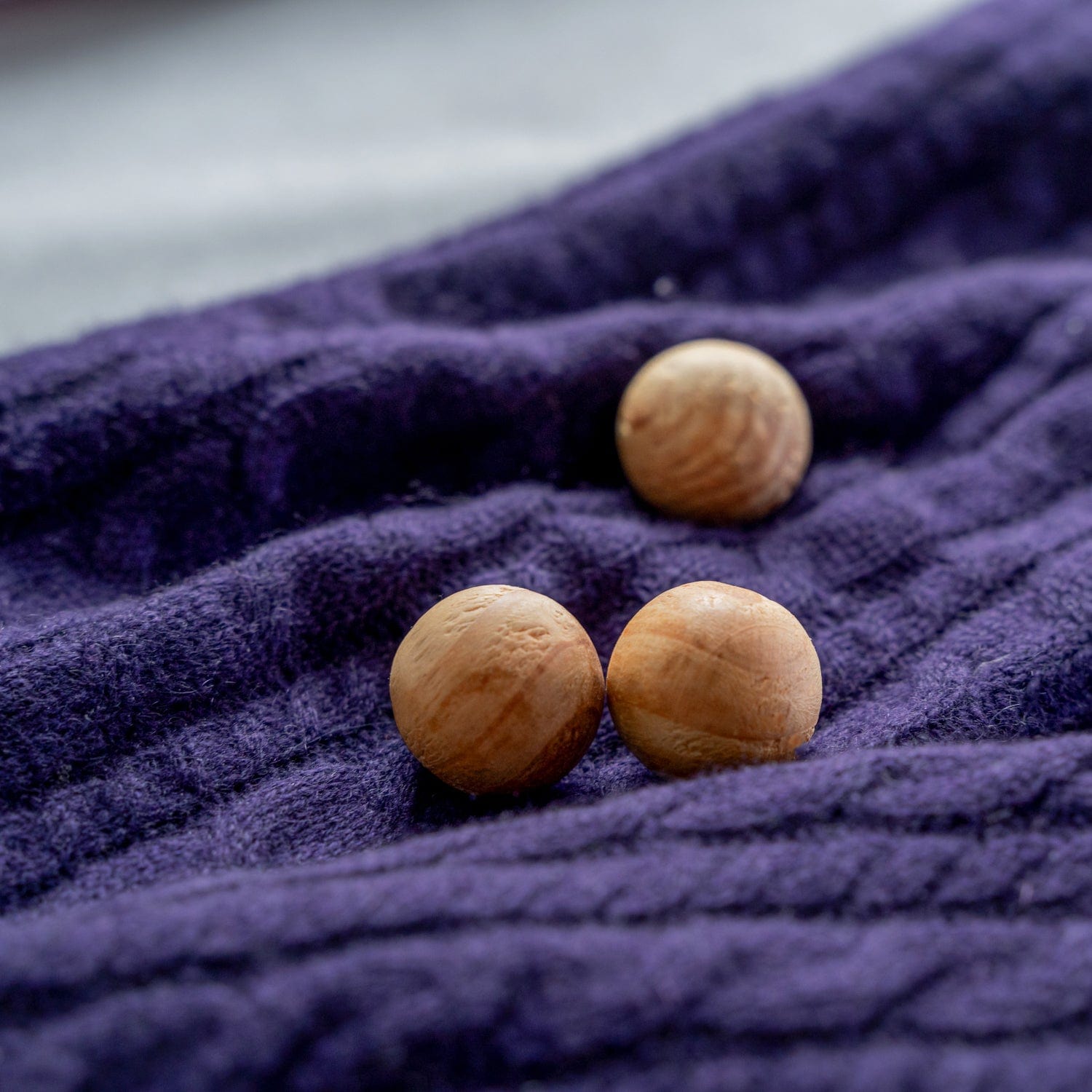 Premium Living Today Cedar Wood Balls Natural Scented Moth Repellent - 32pcs