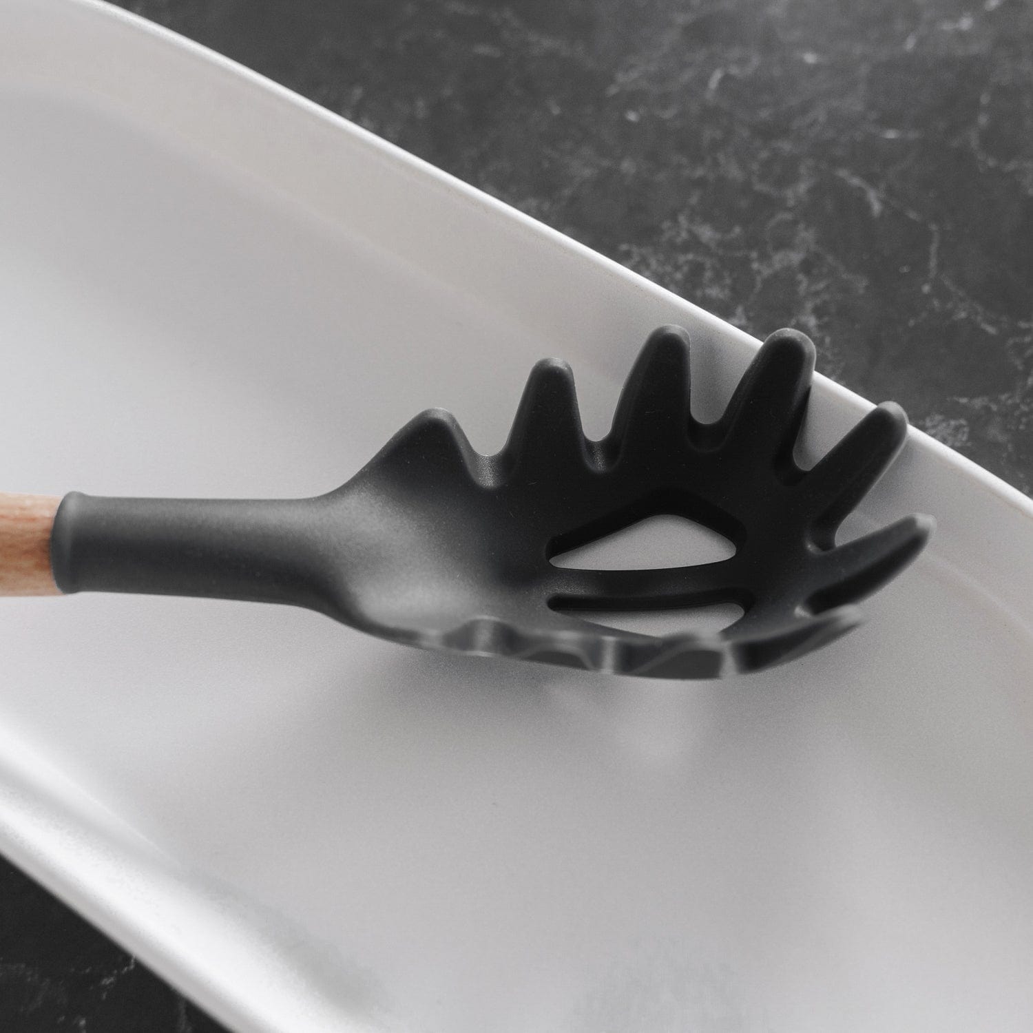 Beechwood & Silicone Pasta Server 31 x 6 cm - Eco-Friendly Kitchenware - SuperSaverAU - view 2