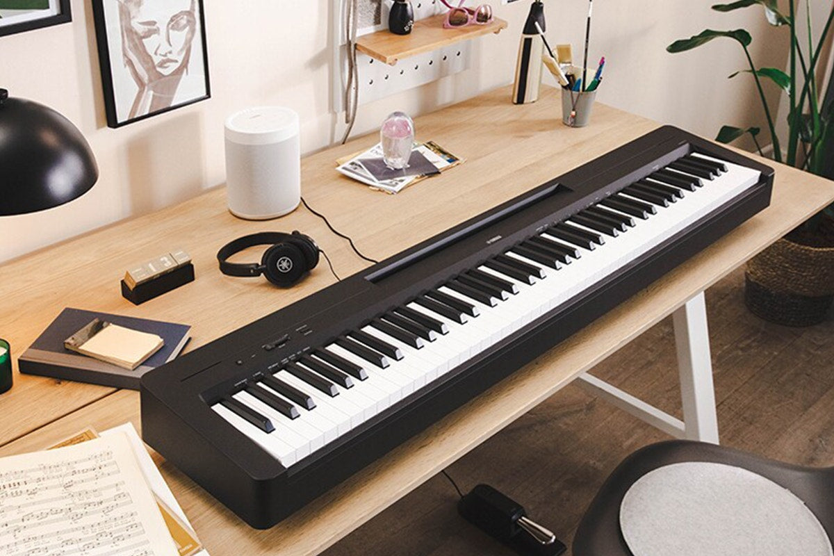 Yamaha P-143 Portable Piano Keyboard (Black)