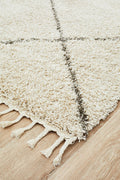 Rug Culture Saffron medium natural rug 230x160cm - power loomed polypropylene, 40mm pile - SAF22NAT230X160