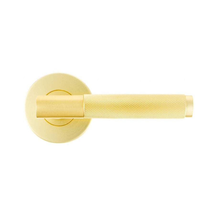 Ikonic Brushed Brass Knurled Privacy Lever Set - 1 Pack - 1125mm x 65mm - Snib Locking - SuperSaverAU - view 1