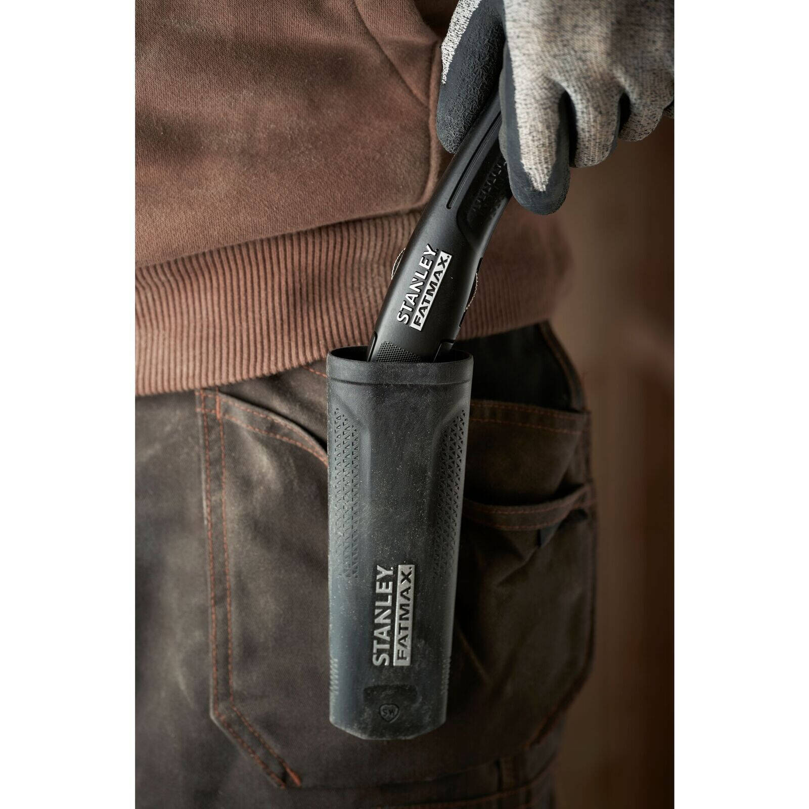 Stanley FatMax Heavy-Duty Fixed Trade Knife with Blade Storage