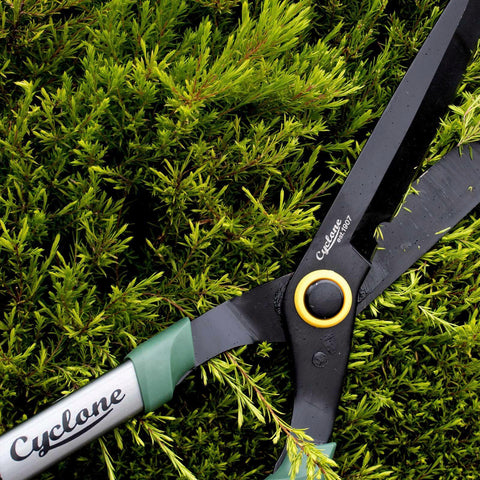 Cyclone Telescopic Hedge Shears with PTFE-Coated Carbon Steel Blades & Aluminium Handles