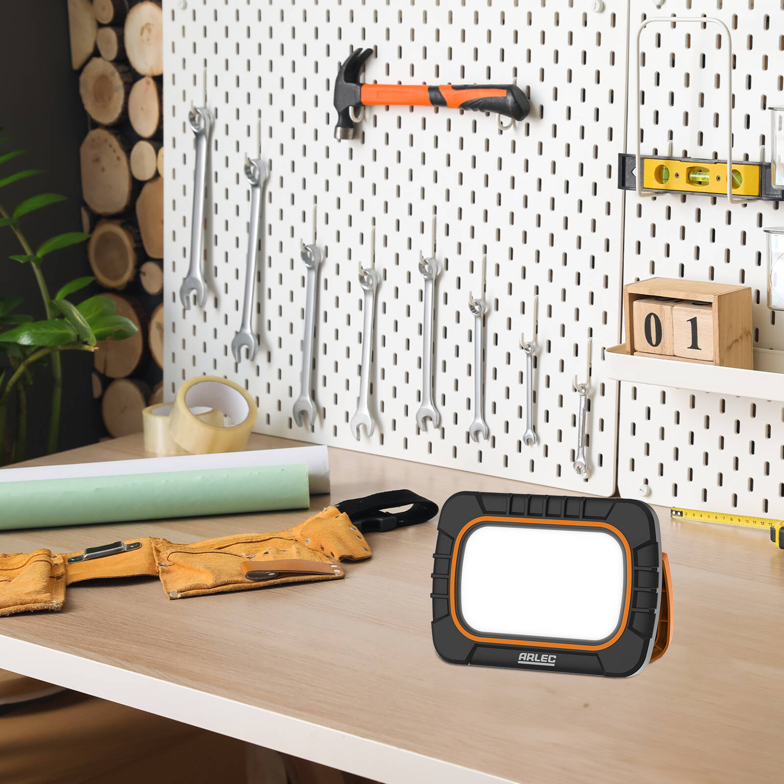 Arlec 20W LED Rechargeable Work Light, Weather Resistant Outdoor AWL2314