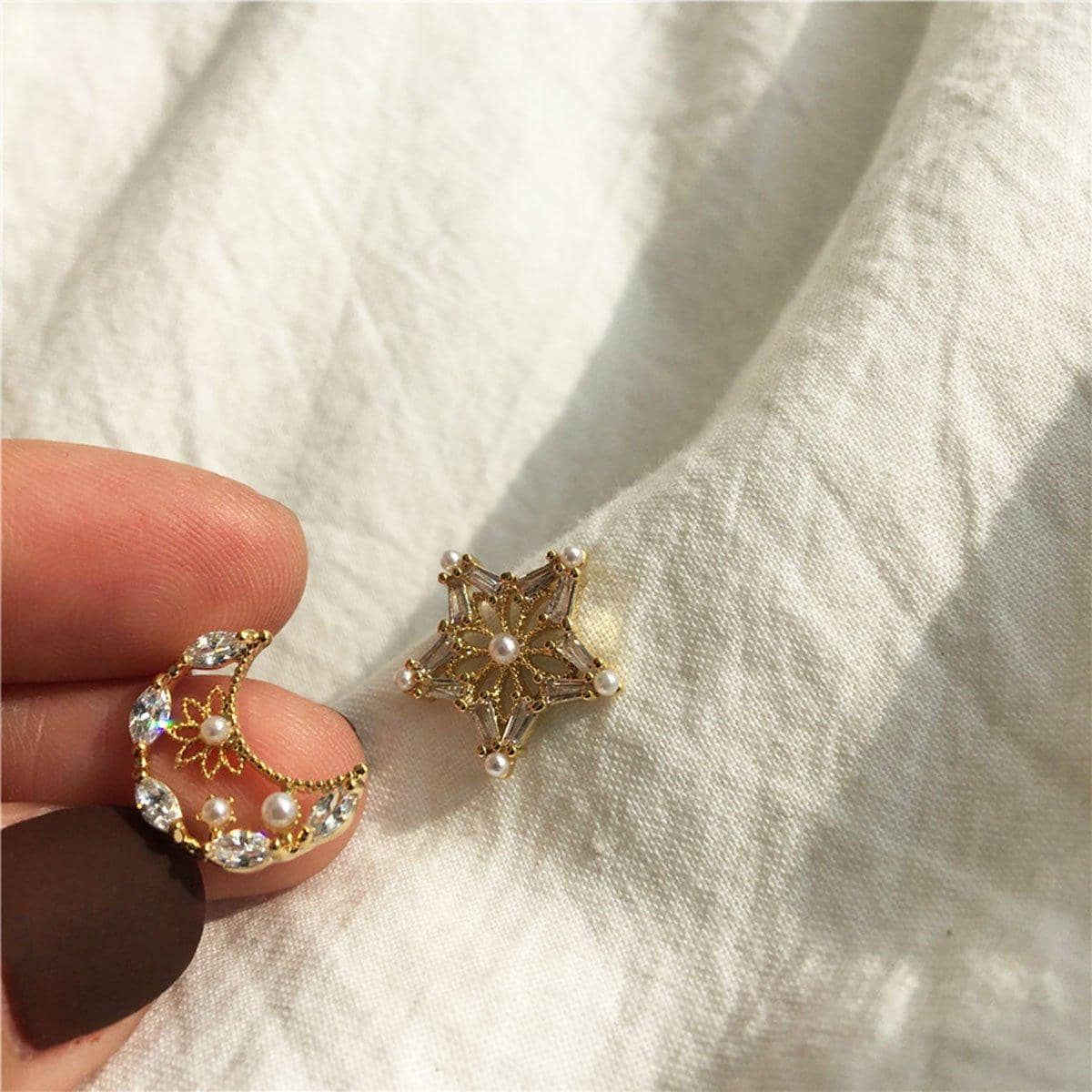 Asymmetric Star and Moon Earrings for Girls - Micro-Inlaid Crystal Jewellery - view 5