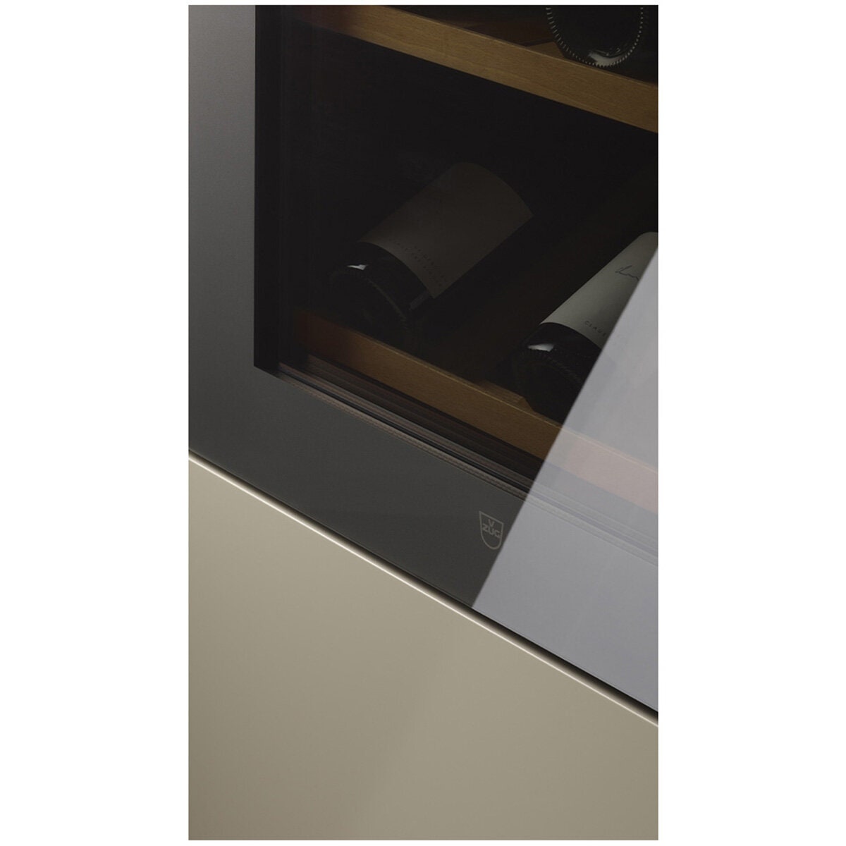 V-ZUG V4000 45 WineCooler 17 Bottle - Black Mirror Glass, Left Hinge, TouchOpen with SoftClose - 5111300015