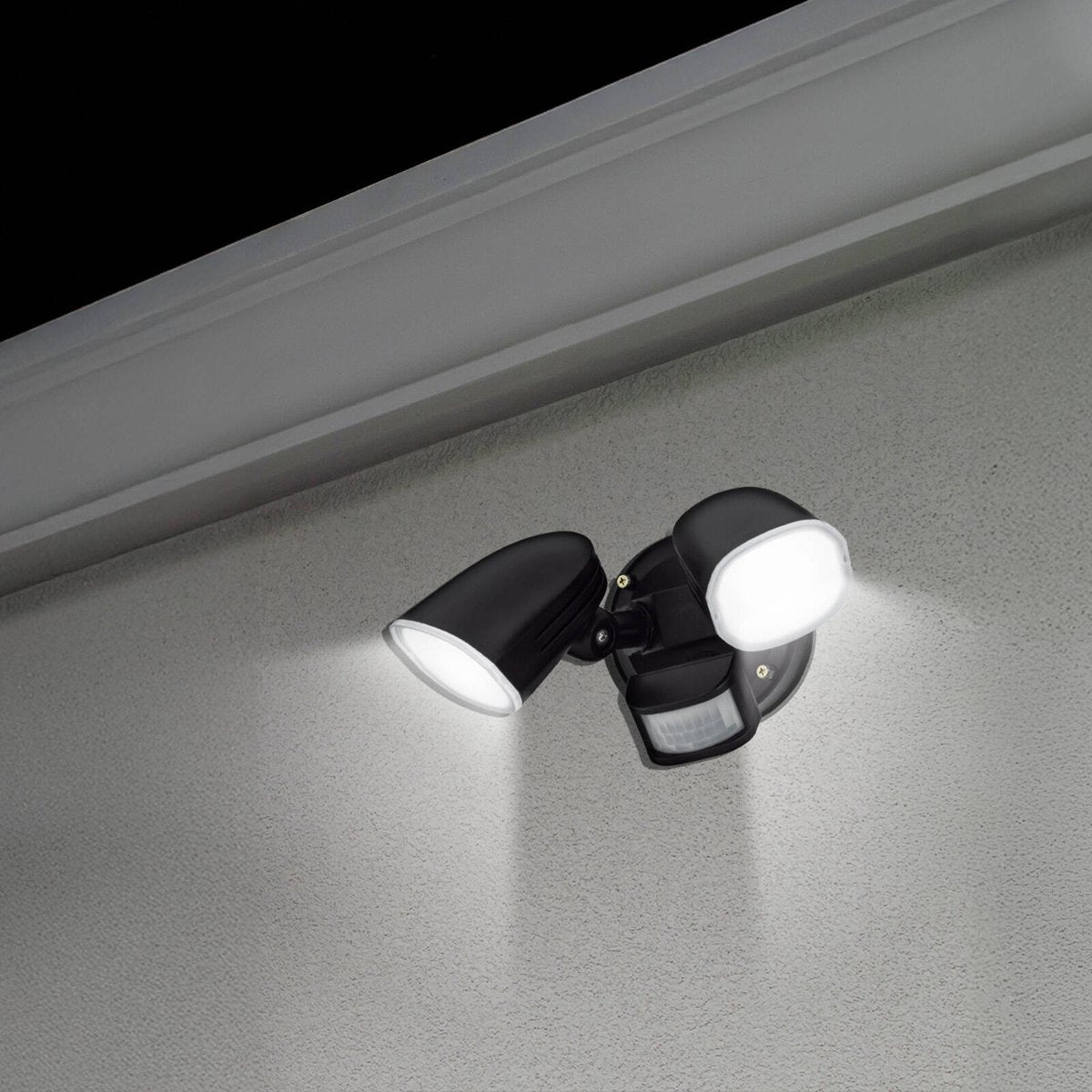 Arlec DIY Twinhead LED Security Sensor Floodlight - 160mm x 150mm - Black - Weather Resistant - SuperSaverAU - view 4