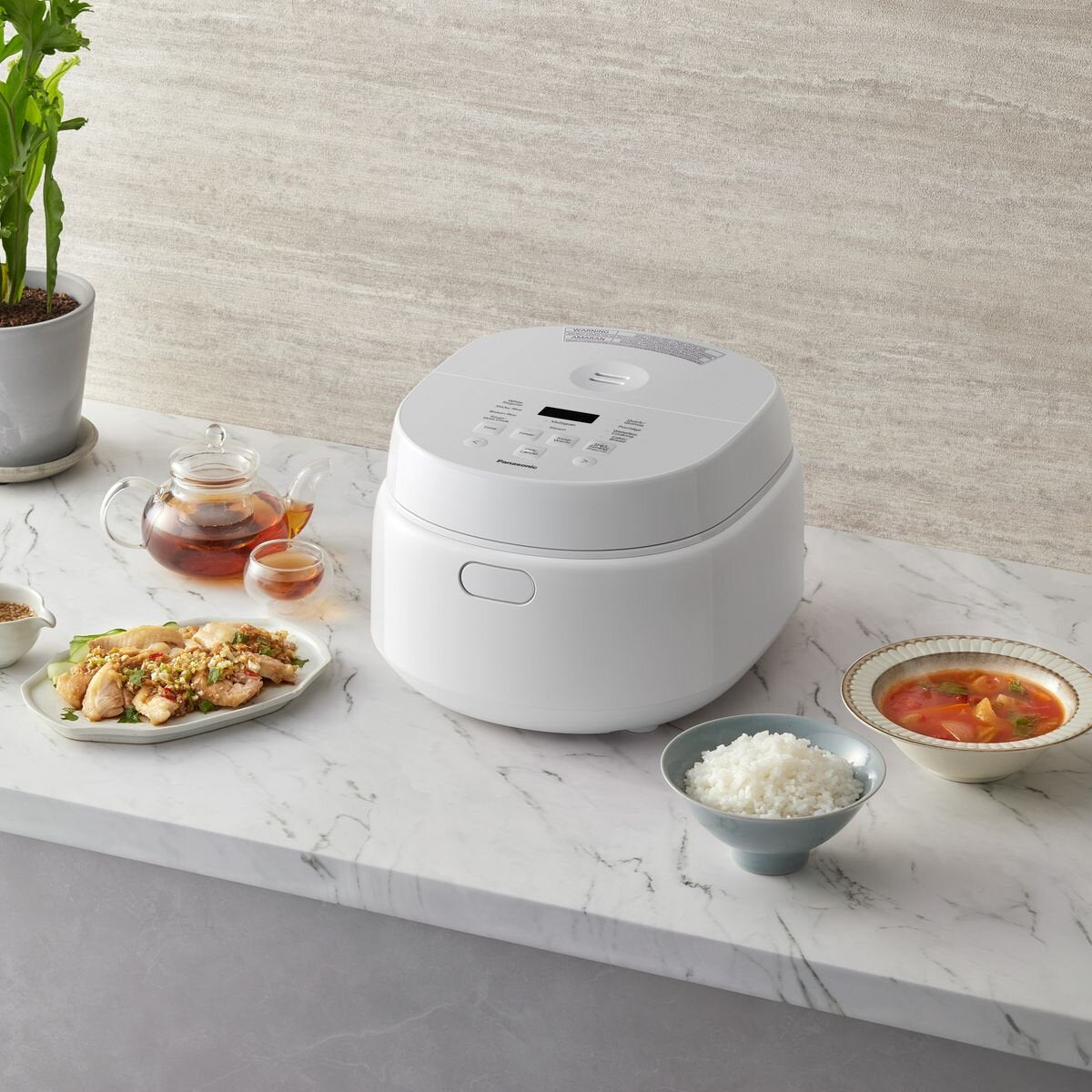 Panasonic Premium 5.5-cup rice cooker - 10 auto menus, Binchotan charcoal-coated pot, white - SR-DL104WST