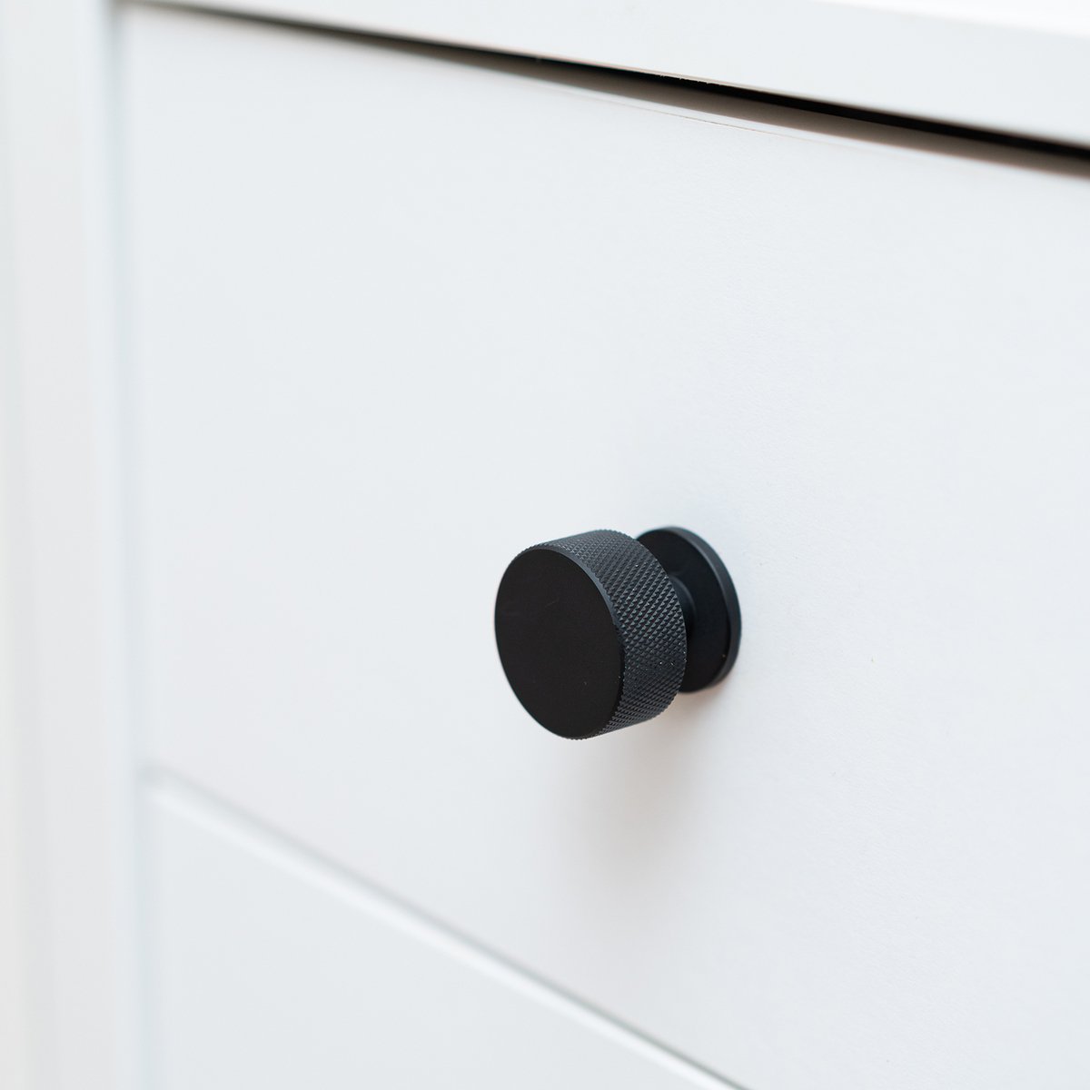 Taskmaster 32mm Knurled Cabinet Knob - Matte Black - 1 Pack - Easy Install - SuperSaverAU - view 5