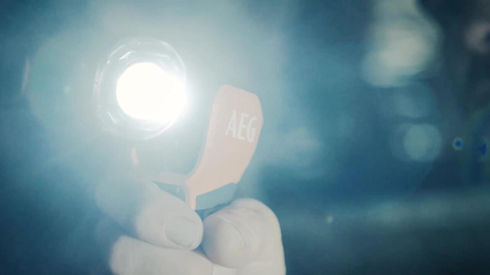 AEG 18V LED Compact Torch A18T0 Skin Only - 340 Lumens - Portable