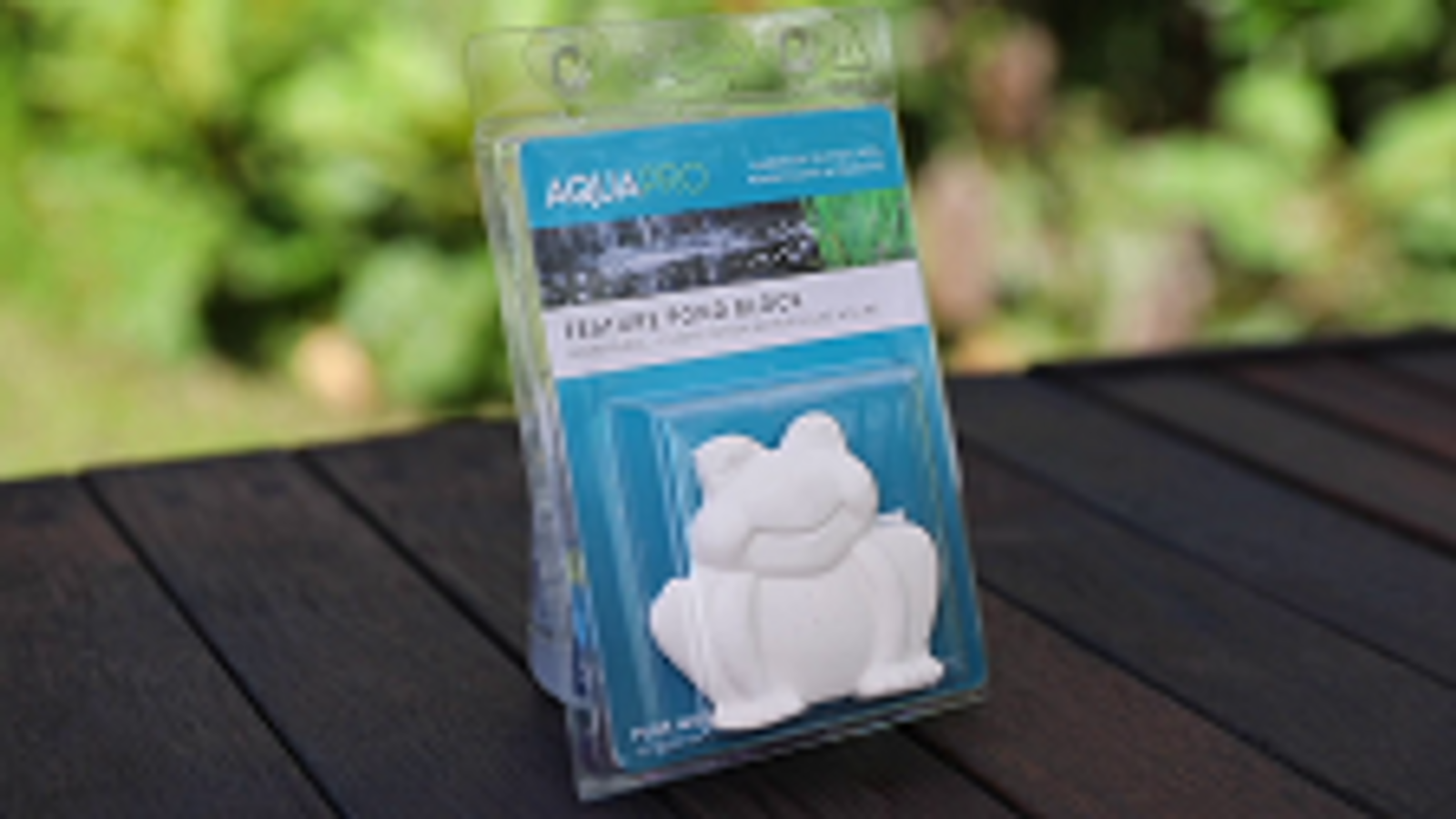 Aquapro Bionatural Algae Block with Mosquito Repellent 35g, Treats Pond Feature to 1000L