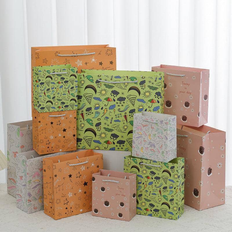 Bear Check Paper Gift Bags, 25 Pieces - Beige - view 5