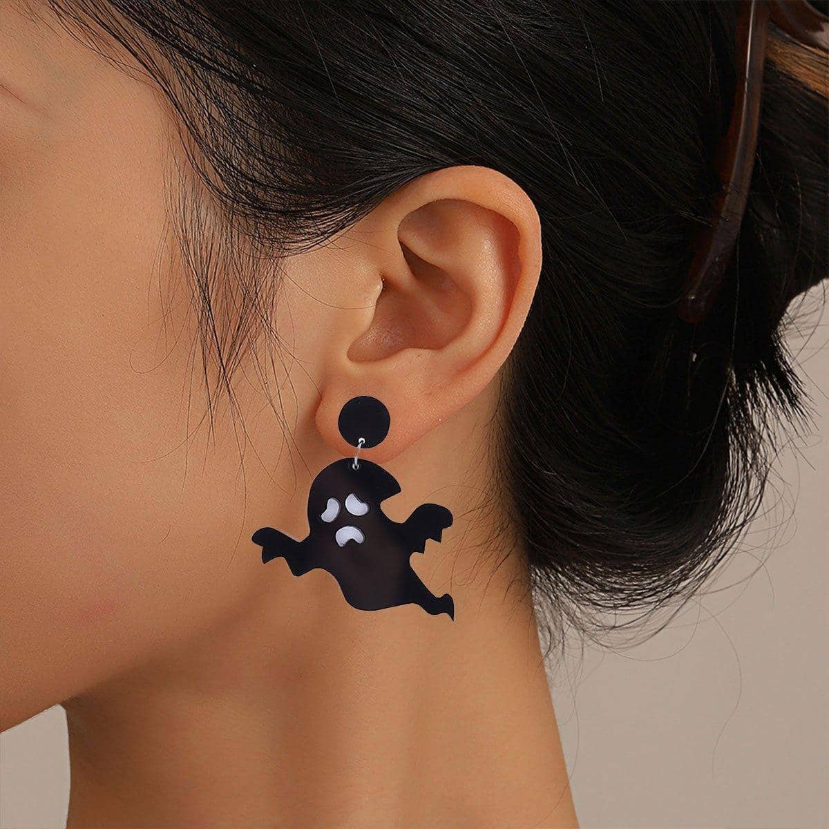 Black Acrylic Halloween Ghost Earrings for Women, Punk Style - view 4