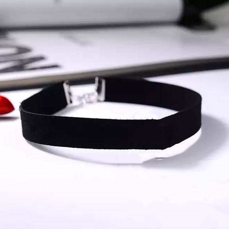 Black Velvet Choker Necklace with 90s Grunge Style - view 3