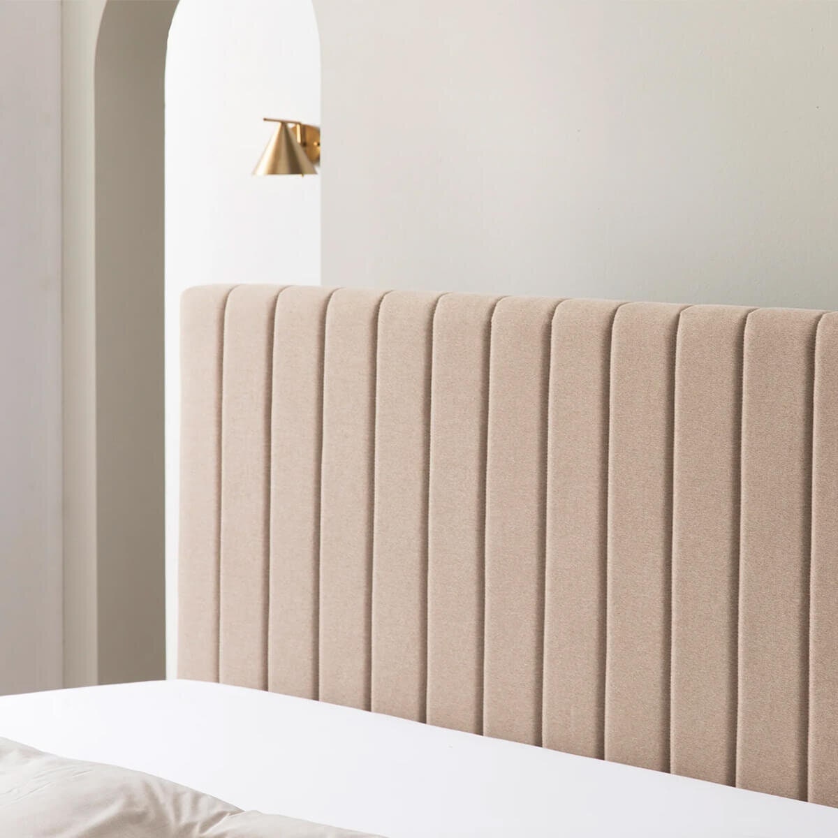 Zinus Debi queen upholstered fabric bed base - beige, tall headboard, no box spring required - AU-FHVP-Q