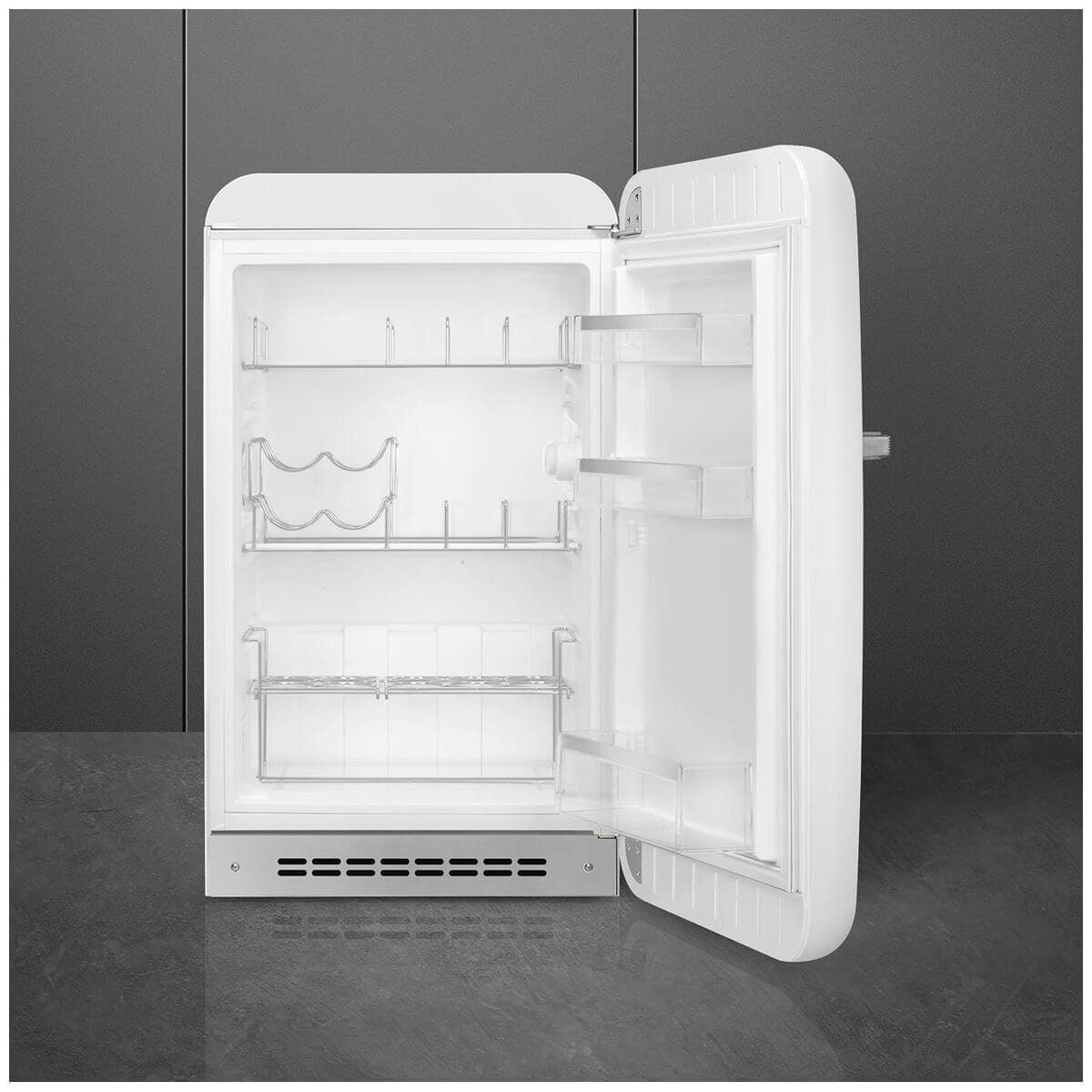 Smeg 50s Retro Style Happy 135L bar fridge - right hinge, white, 6 star energy rating - FAB10HRWH6