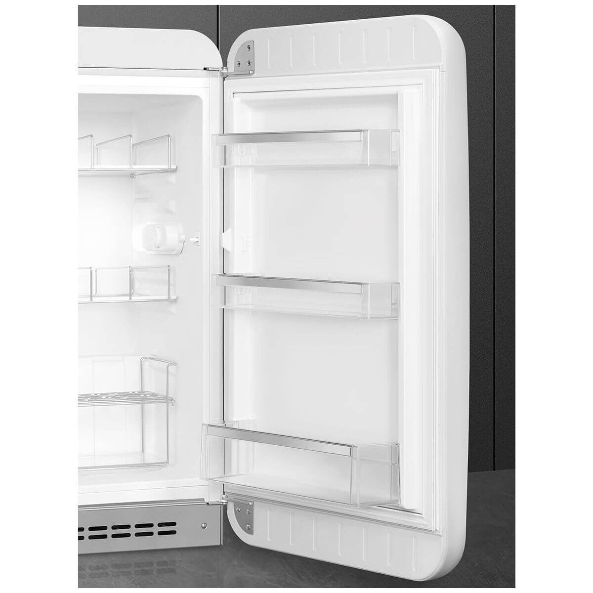 Smeg 50s Retro Style Happy 135L bar fridge - right hinge, white, 6 star energy rating - FAB10HRWH6