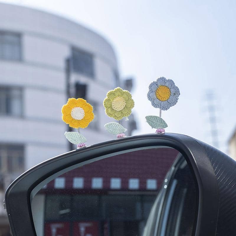 Car Dashboard Flower Ornament in Painted Resin - Blue - view 4
