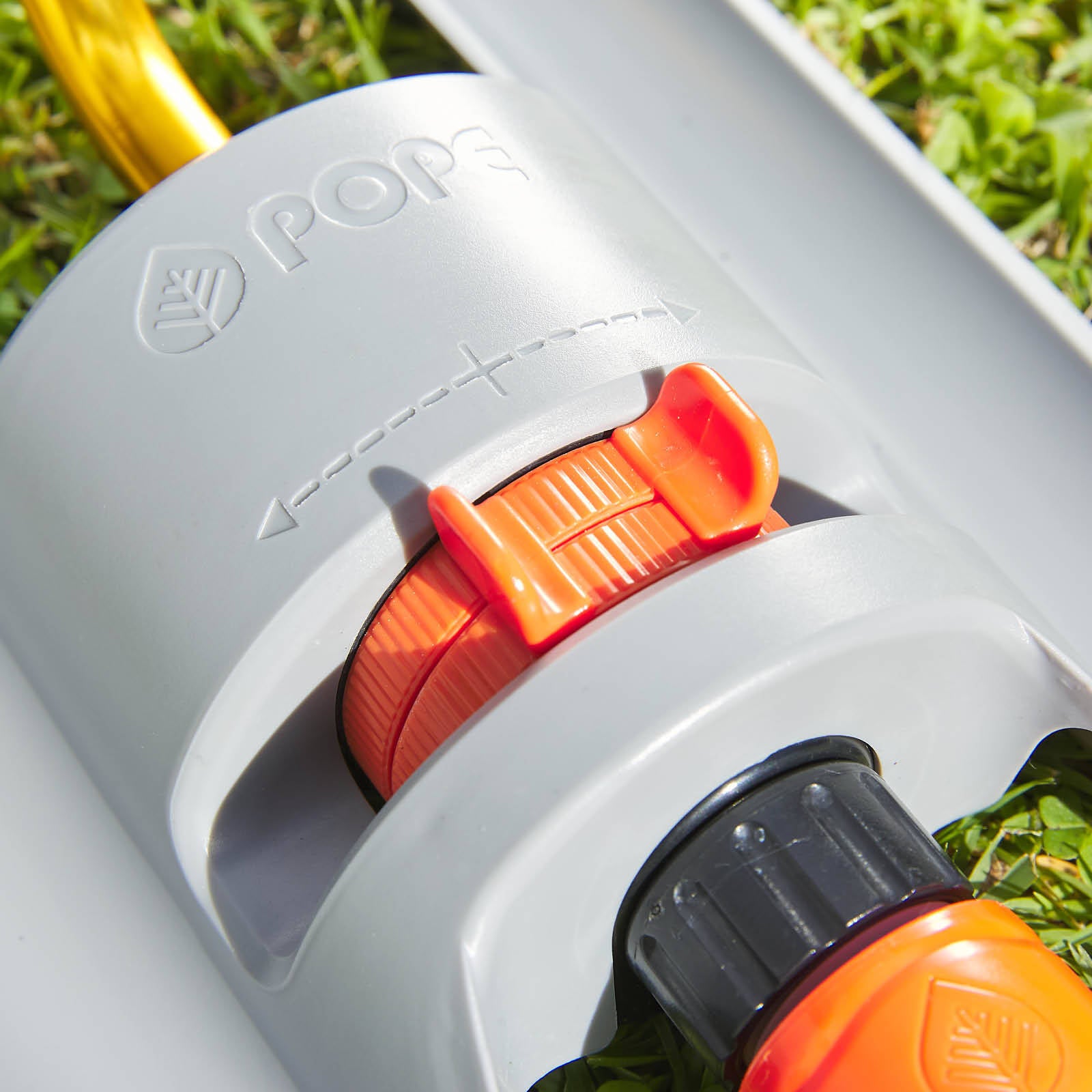Pope Rainmaker Oscillating Garden Sprinkler for Medium to Large Lawns