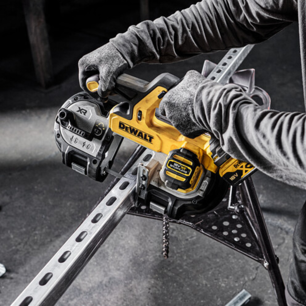 Dewalt 18V Cordless Bandsaw Bare Unit - 86mm Cut Capacity - Brushless Motor - SuperSaverAU - view 4