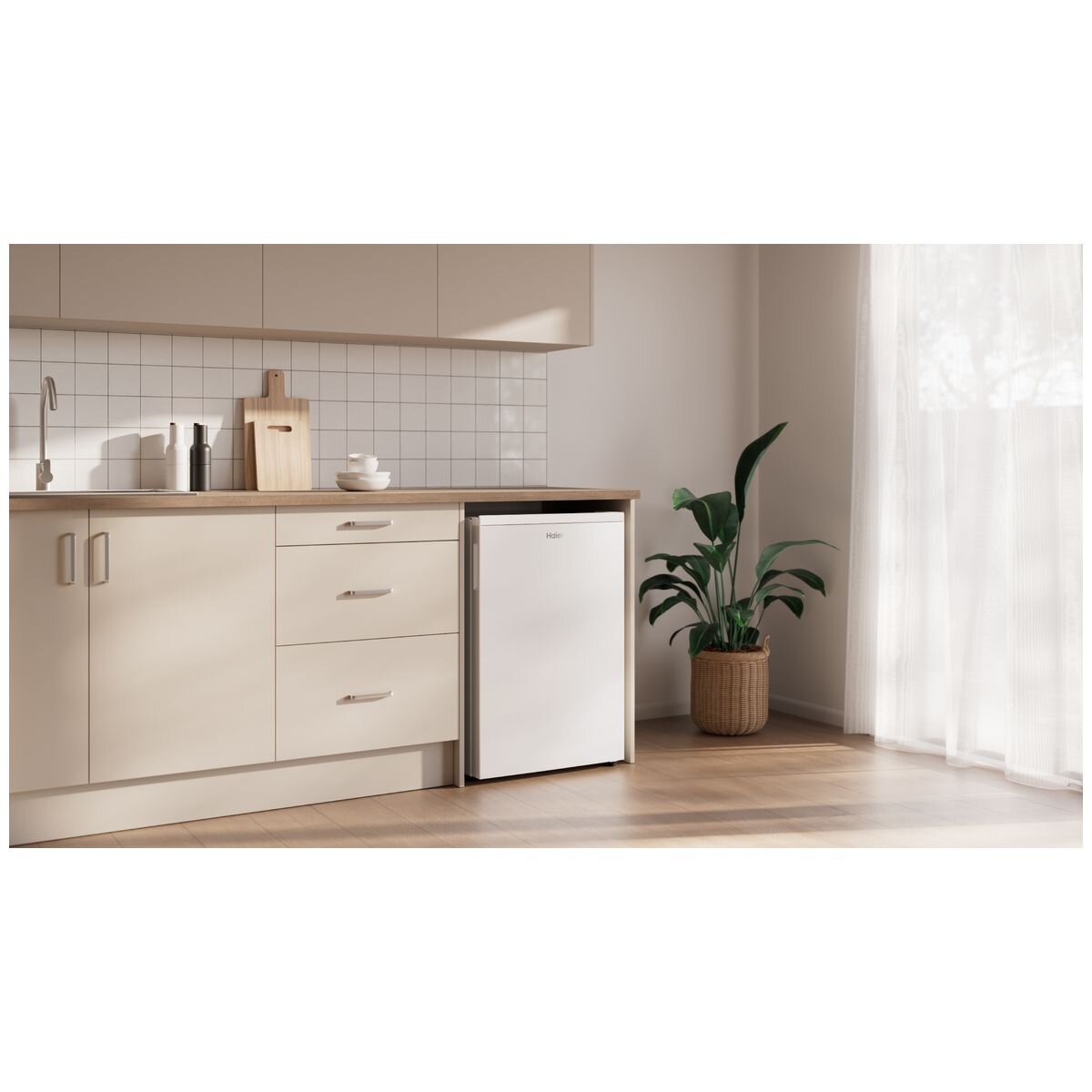 Haier Series 300 90L bar freezer - white, 5 star energy rating, reversible door - HVF90VW