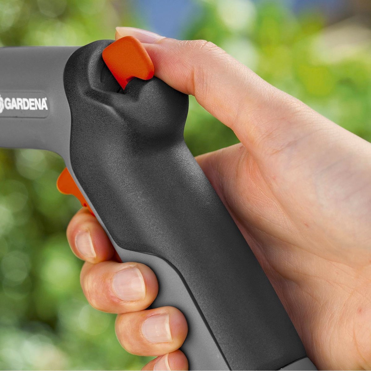 Gardena Trigger Gun Nozzle - 13mm - Plastic - Adjustable Spray - SuperSaverAU - view 4