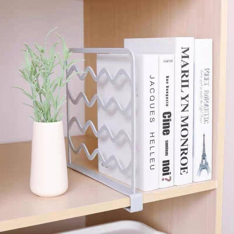 Clip-On Shelf Dividers for Wardrobes, 27.5 x 26.5 cm, Pack of 4 - view 3