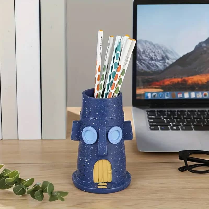 Creative Resin Pen Holder and Desk Organiser - Blue Speckled Face Design - view 4