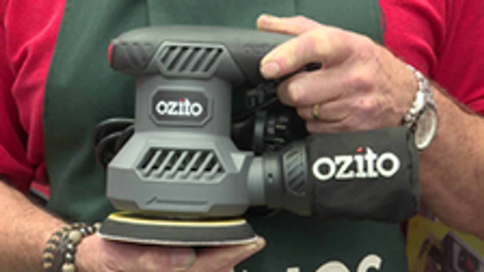 Ozito 230W 125mm Random Orbital Sander ROS-2000 - 12000rpm with Dust Bag