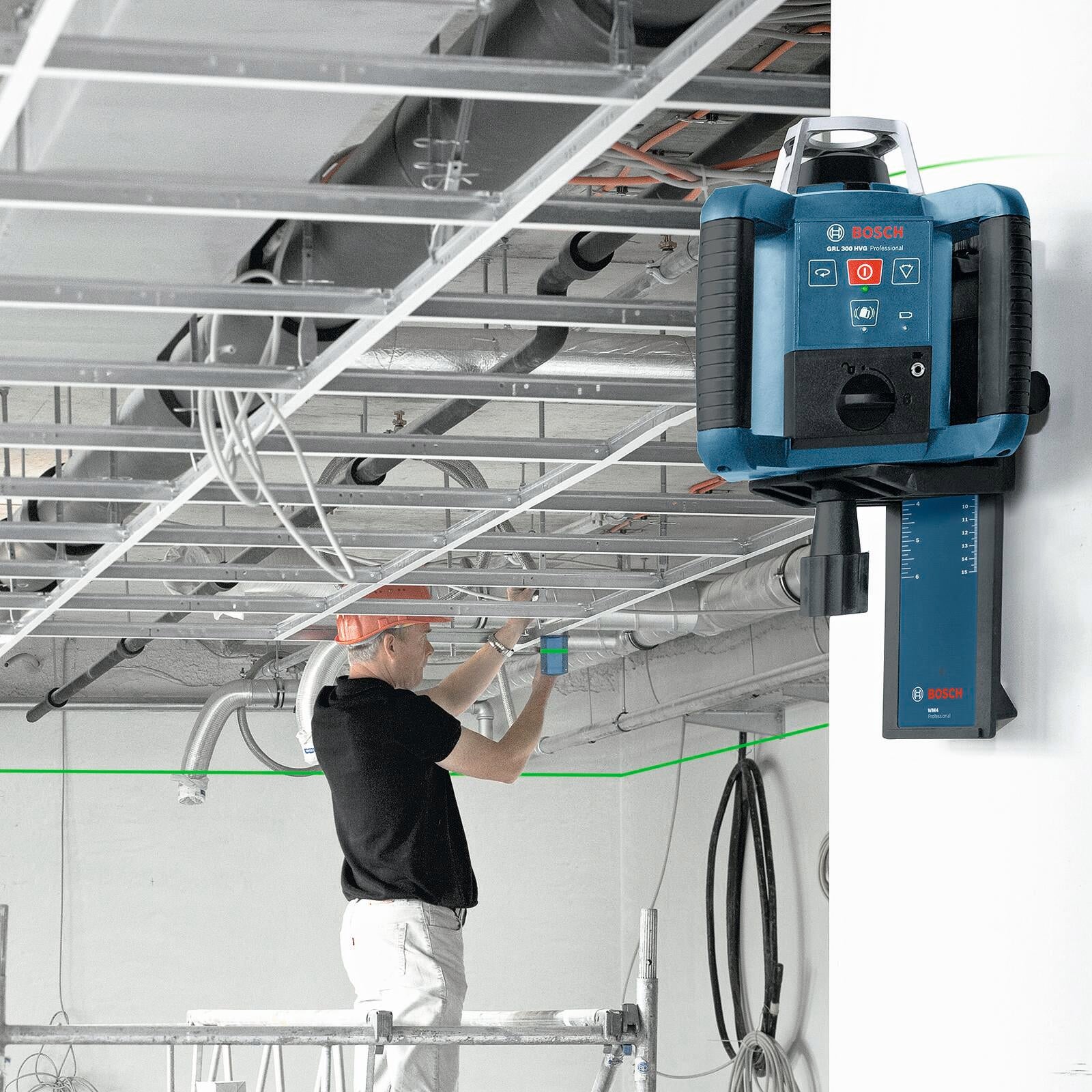 Bosch Professional GRL 300 HVG 100m Green Beam Self-Levelling Rotary Laser Level, IP54 Waterproof, Remote, Case 0601061703