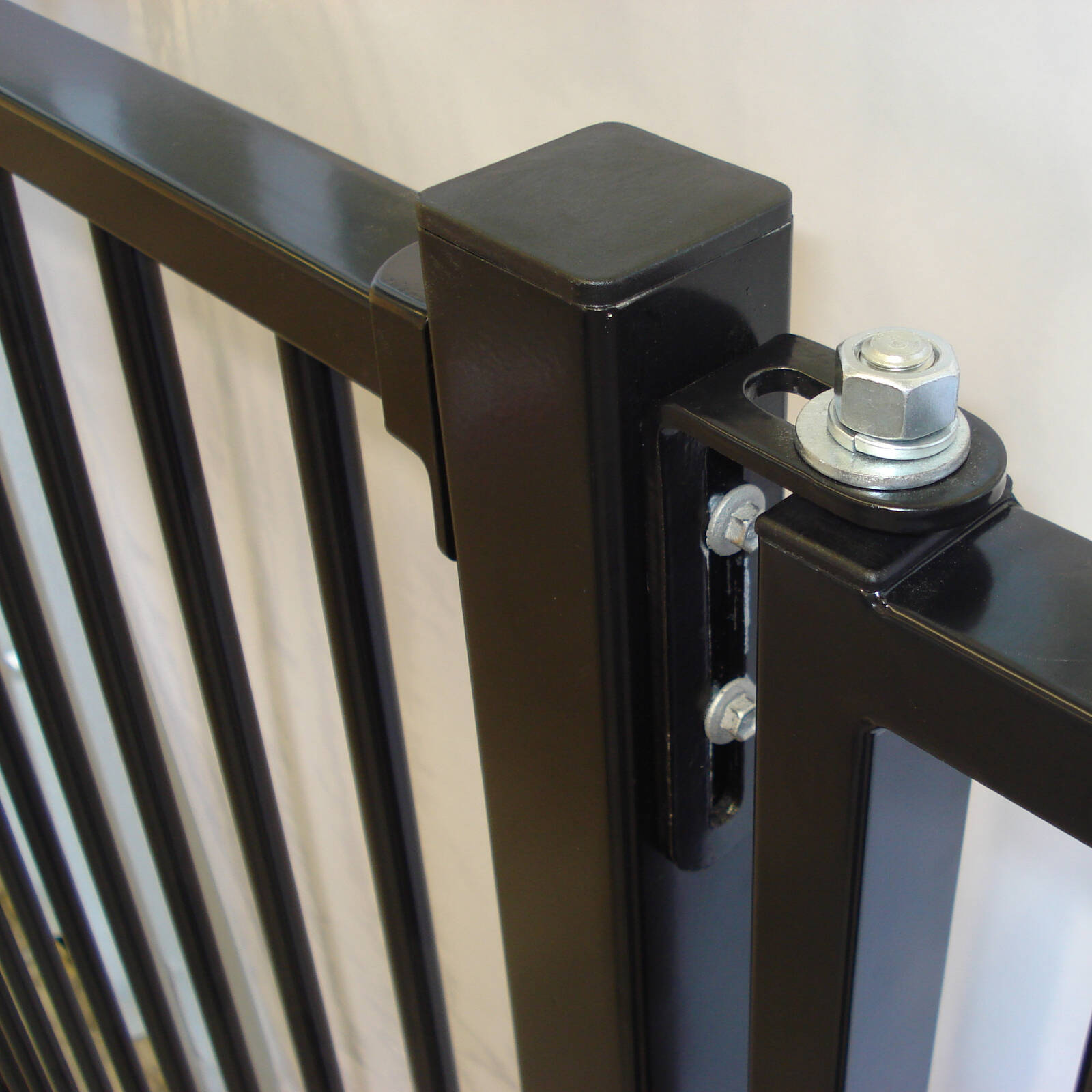 ProtectorAl 38 x 25mm Black Powdercoated Steel Gudgeon Hinge - 2 Pack