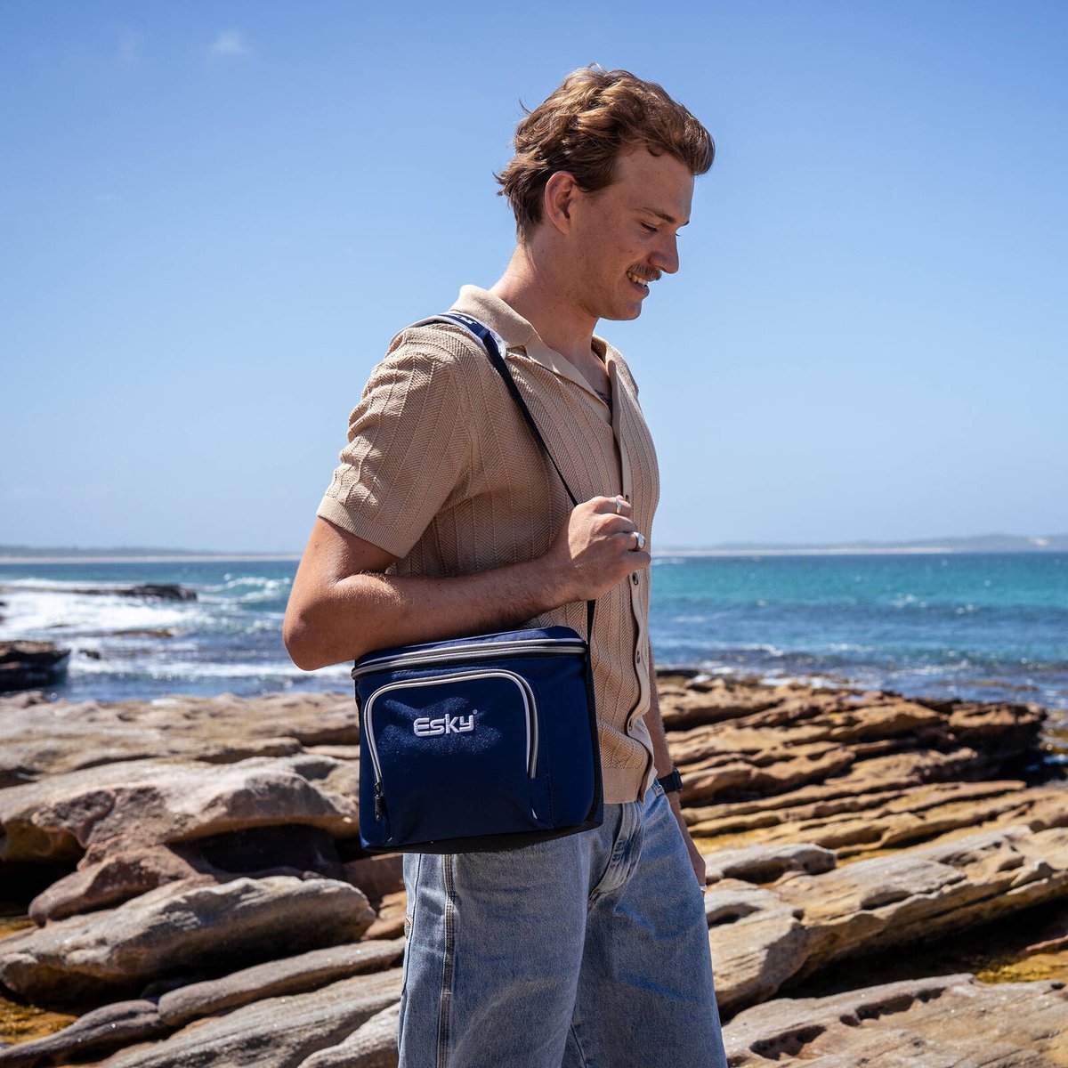 Esky 9 Can Soft Cooler Bag - 260mm x 220mm x 180mm - Blue - Leak-Proof Insulation - SuperSaverAU - view 5