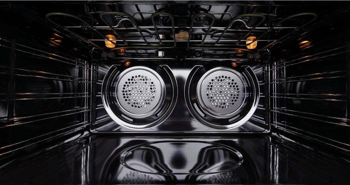 Westinghouse 90cm multi-function oven - 125L gross, twin fan heat distribution, stainless steel - WVE9515SD