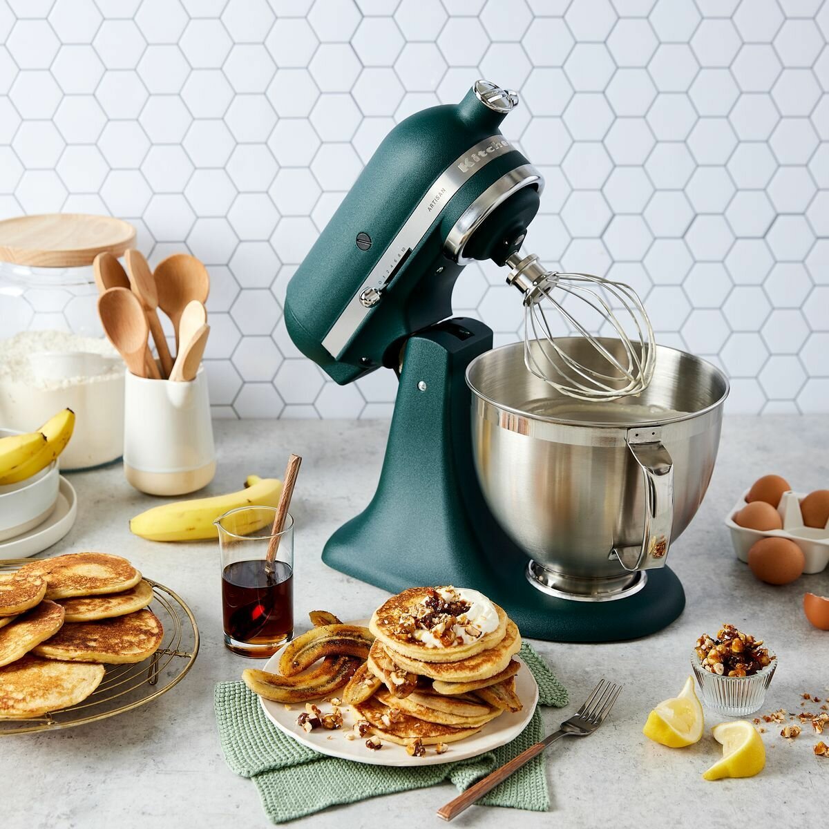 KitchenAid KSM195 Artisan stand mixer - Pebbled Palm, 4.8L and 2.8L bowls, 10 speeds - 5KSM195PSAPP