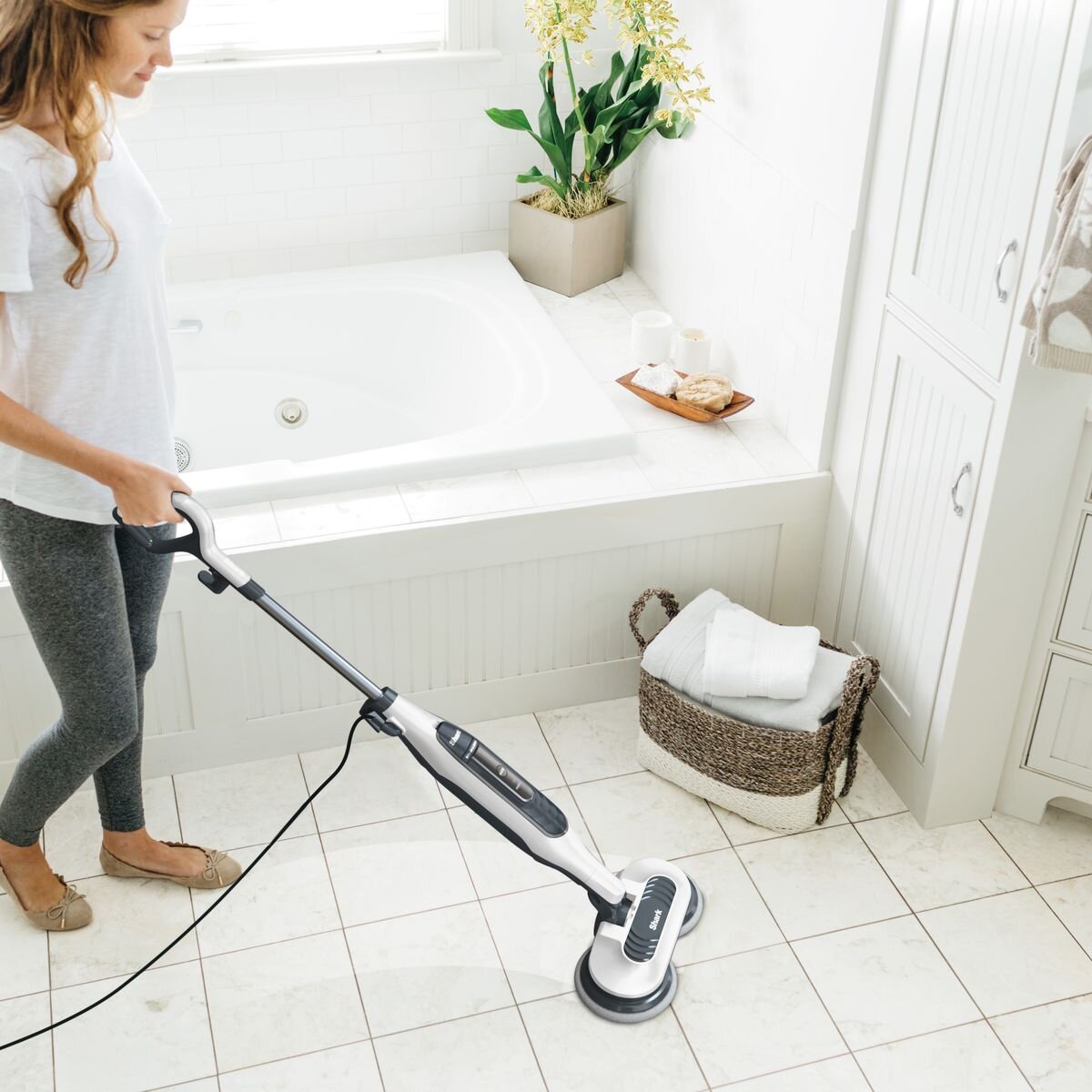 Shark steam and scrub mop - sonic scrubbing 150 times a minute, 3 steam settings, 1120W - S7001