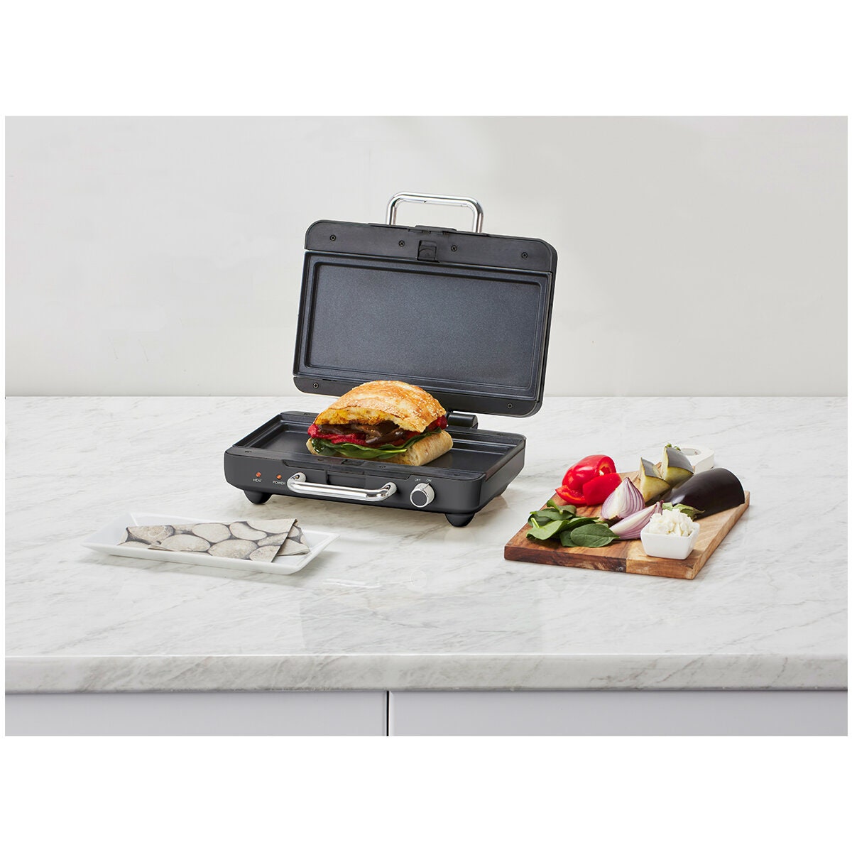 Morphy Richards MultiPress Titanium - 4 Interchangeable Plates, Jaffle, Waffle, Grill & Pie Maker - MREMP4TNM