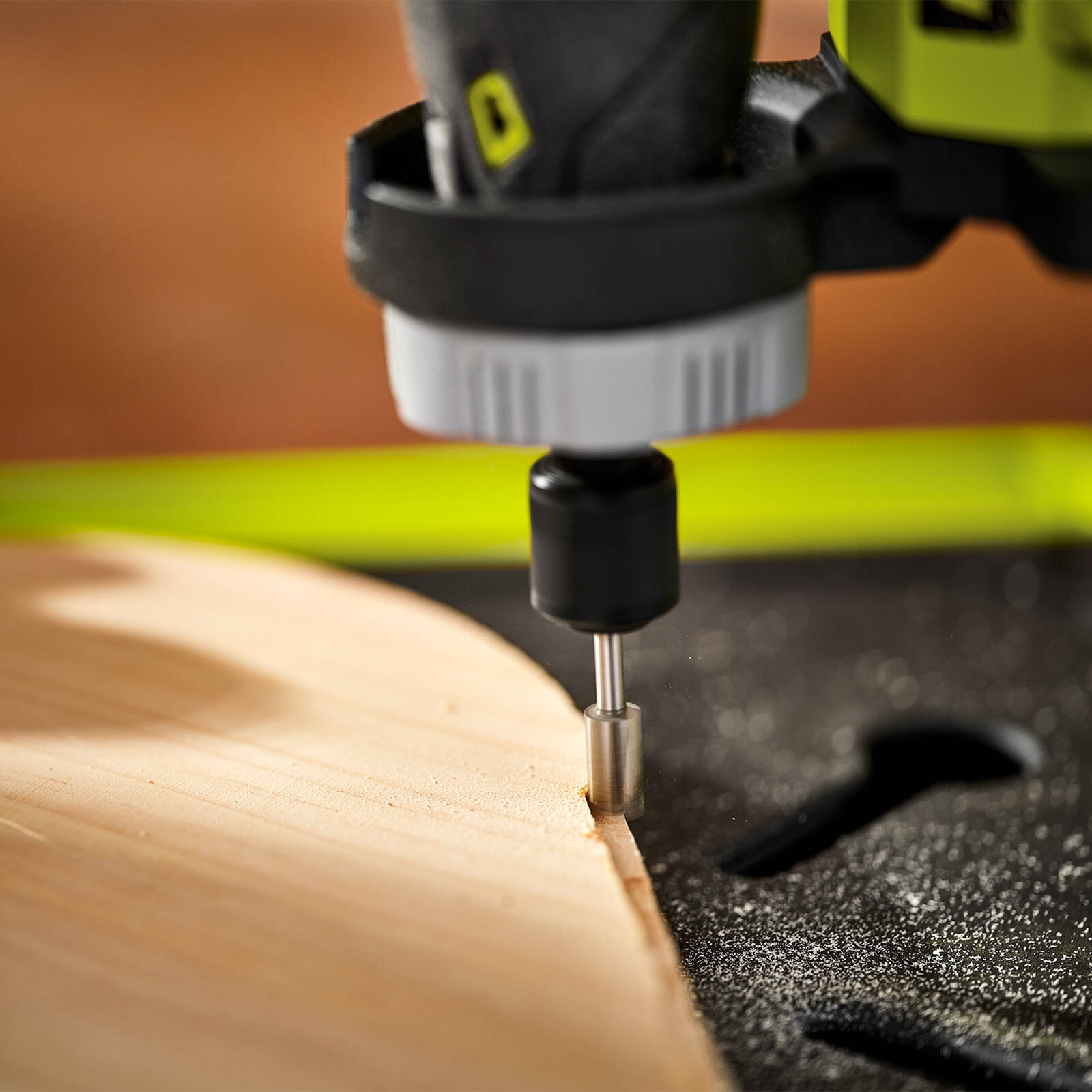 Ryobi 6.4mm Straight Router Bit RRTASRB64 with 3.2mm Shank for Rotary Tools