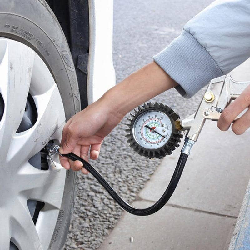 Digital Tyre Pressure Gauge and Inflator with Hose, 220 Psi - view 3