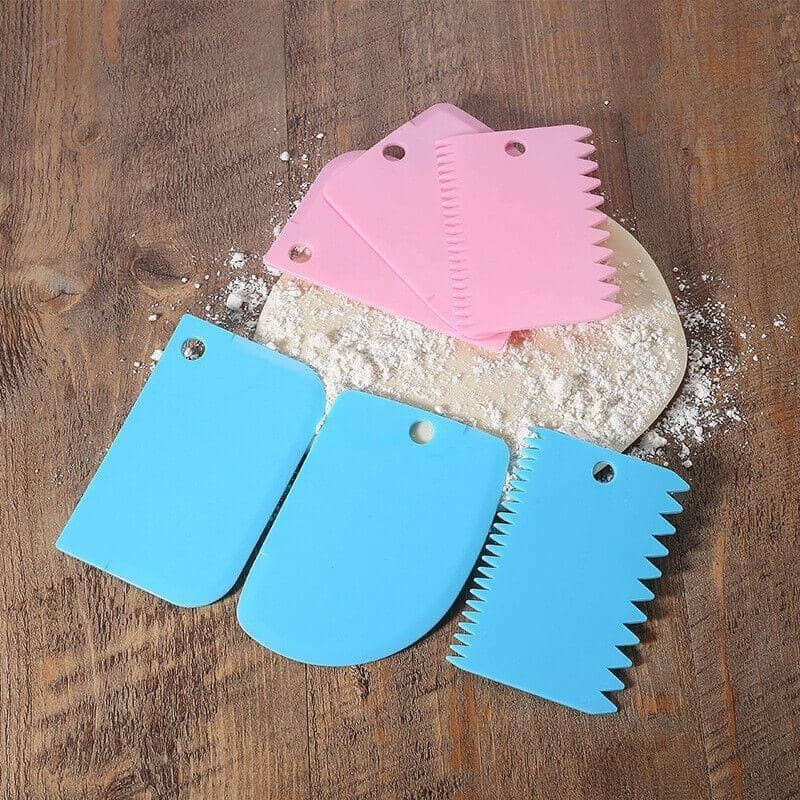 Dough Cutter and Icing Scraper, Set of 3 - Pink - view 4