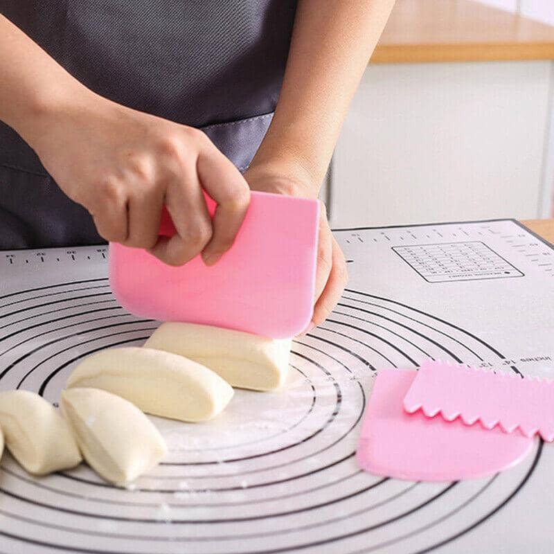 Dough Cutter and Icing Scraper, Set of 3 - Pink - view 5