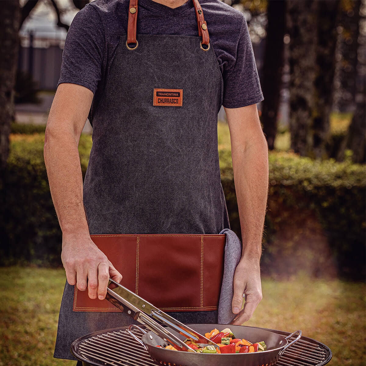 Tramontina Churrasco Denim BBQ Apron - Adjustable Straps and Belt - Faux Leather Pocket - 26571000