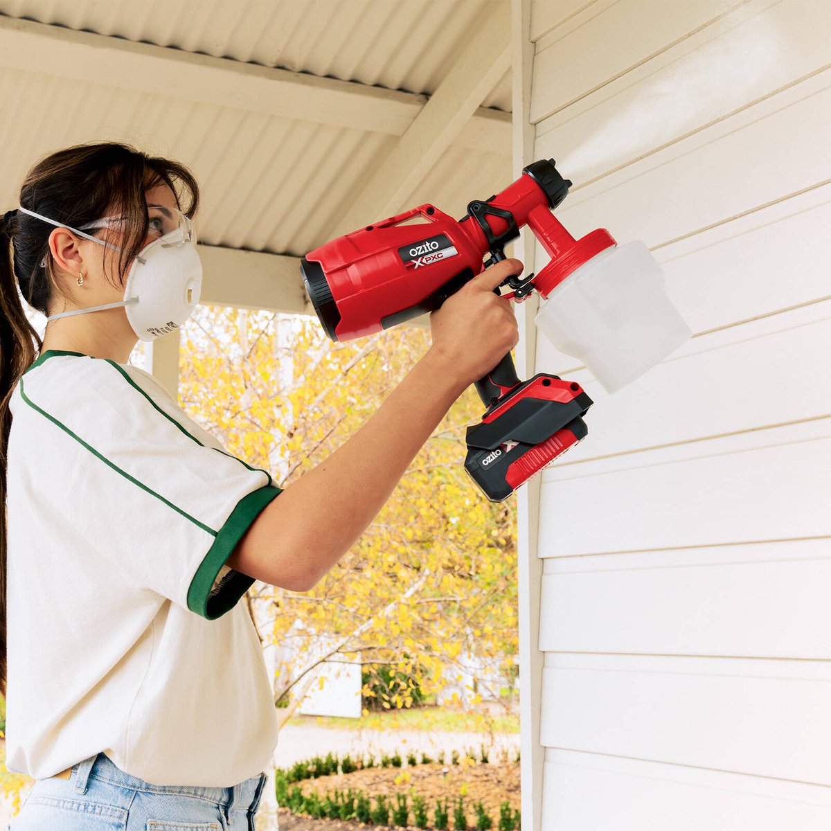 Ozito PXC 18V Paint Spray Gun PXSGS 018 - 247mm x 167mm x 280mm - Outdoor Use - SuperSaverAU - view 3